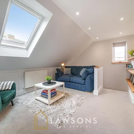 Loft Living By Lawsons Apartment Windsor Exterior photo